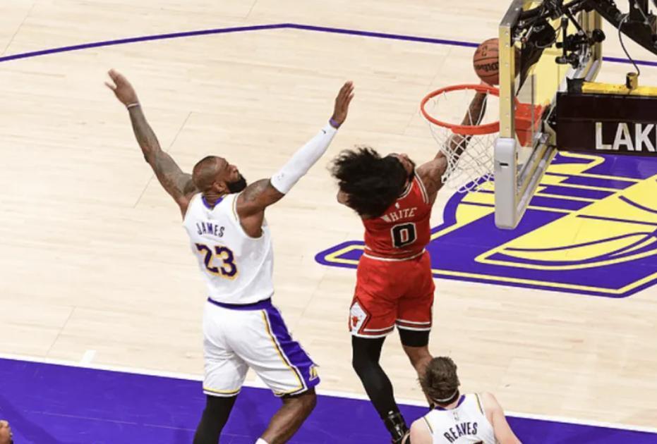 开云体育-詹姆斯与30激战公牛分钟，领先优势明显胜负难料！，大坂直美焦点对战气势如虹延续的简单介绍-开云体育